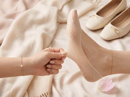 Invisible Comfort Liner – Cushioned No-Show Insoles for Women